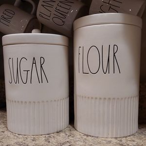 Dae Dunn Flour & Sugar Canister set